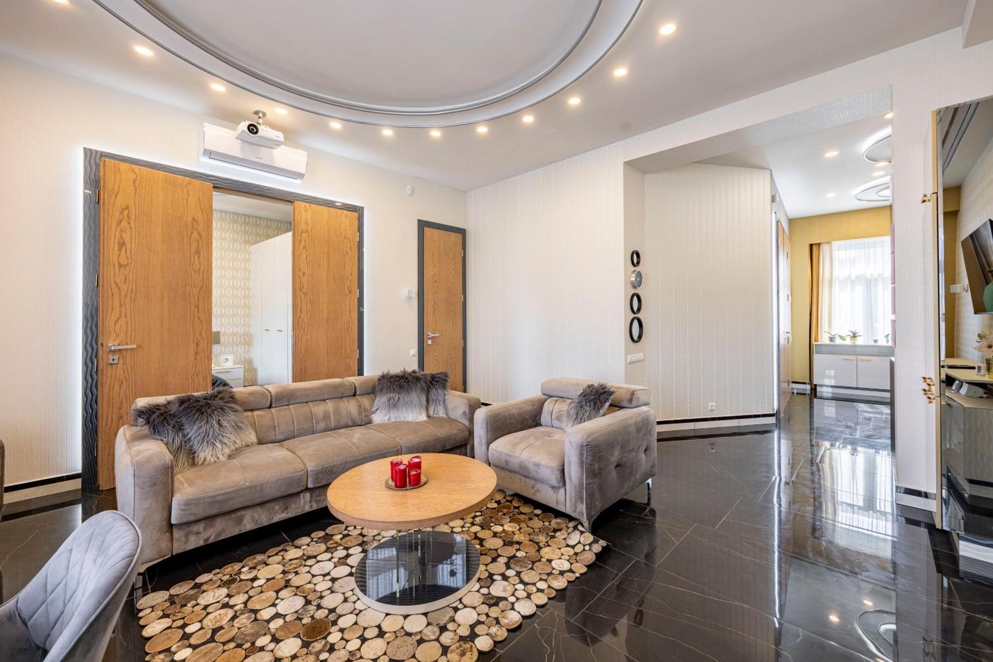 Luxury Royal Central Apartment By Prestige Homes Budapest Kültér fotó