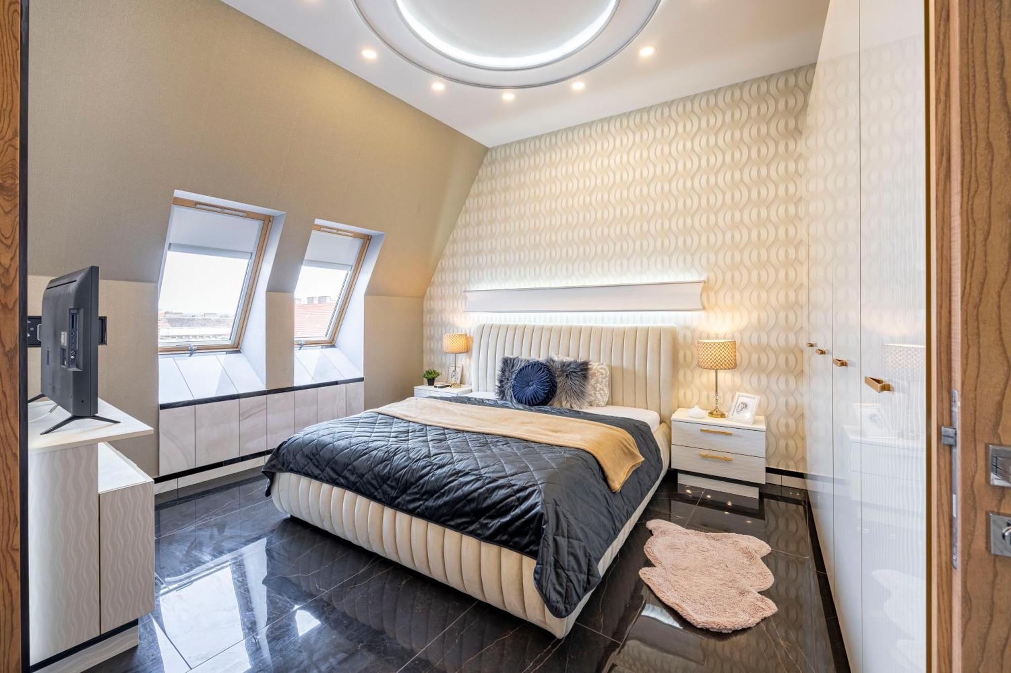 Luxury Royal Central Apartment By Prestige Homes Budapest Kültér fotó